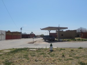 site of Farley service station and auto parts in Tipton OK