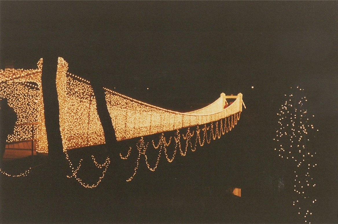 Christmas lights on bridge in Kingfisher 2001